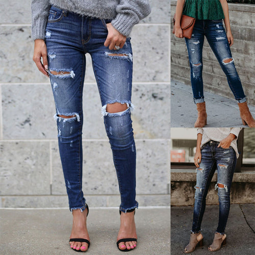 Women's skinny jeans with destroyed pant